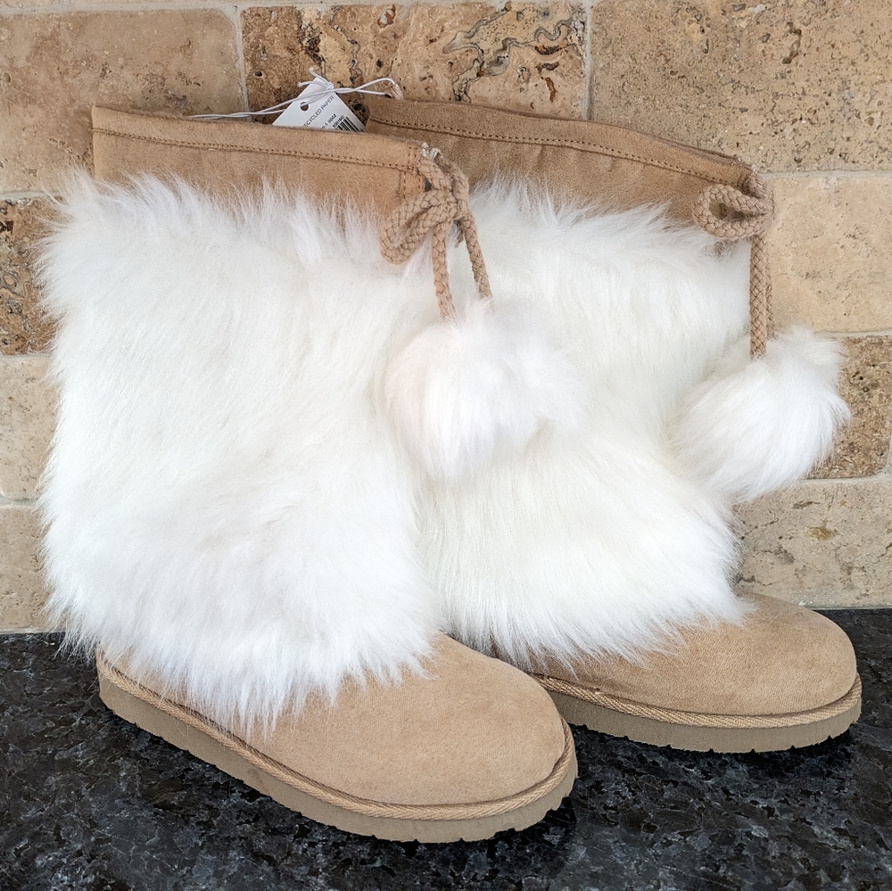 NWT GAP Kids Faux Fur Girls Boots